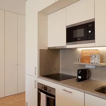 Апартаменты Flh Cais Sodre Design Flat *